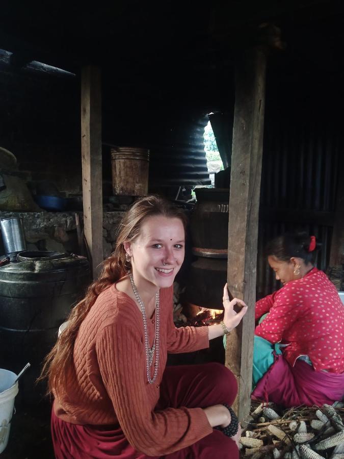 Laxmi Homestay With Main Square View บักตะปูร์ ภายนอก รูปภาพ