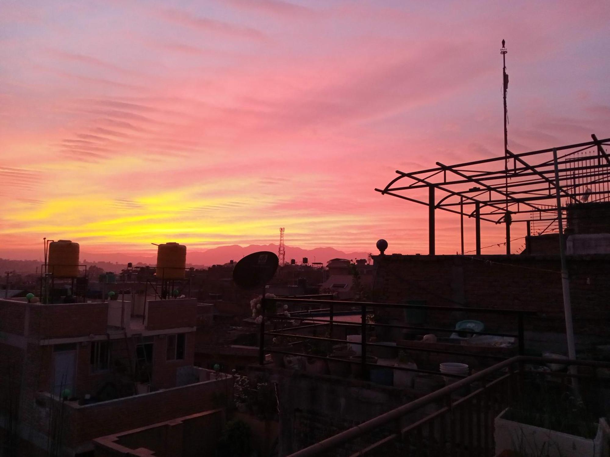 Laxmi Homestay With Main Square View บักตะปูร์ ภายนอก รูปภาพ